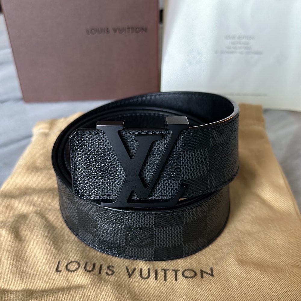 Authentic LV Damier Graphite Belt M9808 - Picture 3 of 14